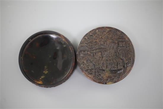 A 19th century Chinese tortoiseshell snuff box, 3in.